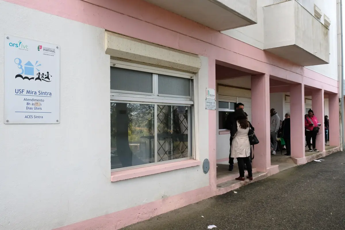 Centro de Saúde de Mira-Sintra, em Sintra, ainda não tem gestão municipal