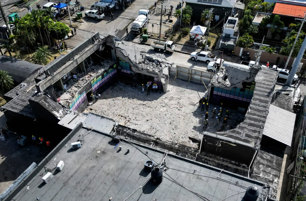 O incidente, o pior numa década numa infraestrutura deste género, fez pelo menos 221 mortos e 189 feridos