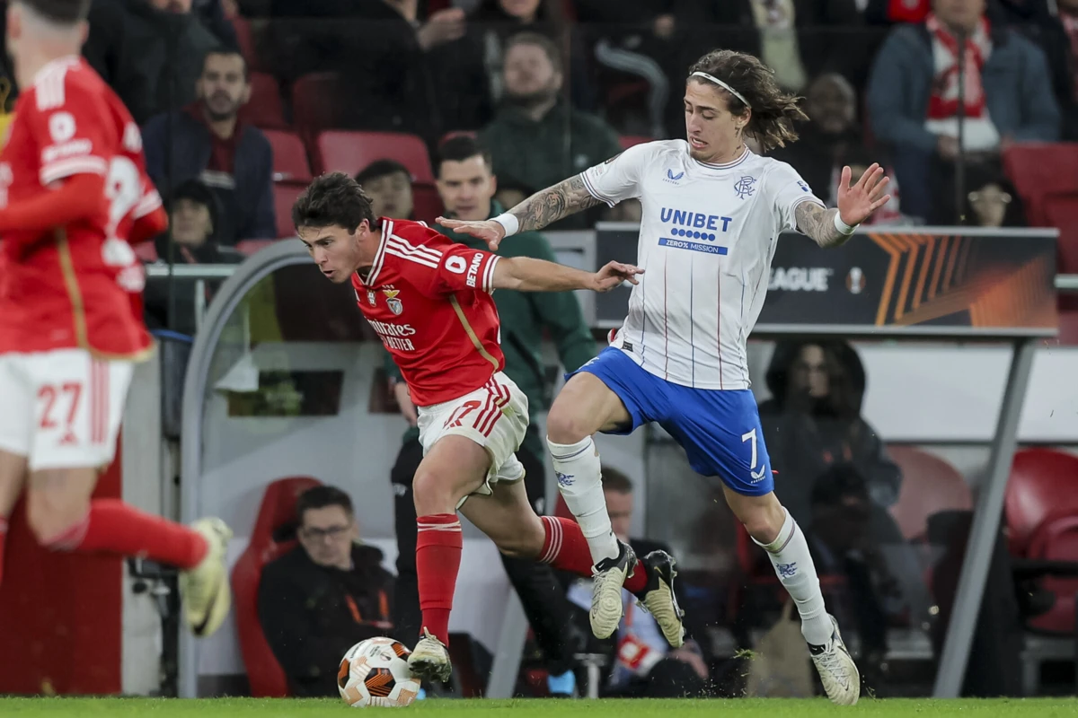 Fábio Silva defrontou o Benfica na Liga Europa