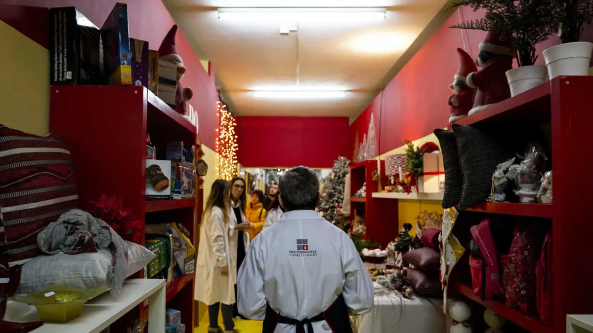 Receitas das vendas revertem para o apoio de doentes e para a investigação