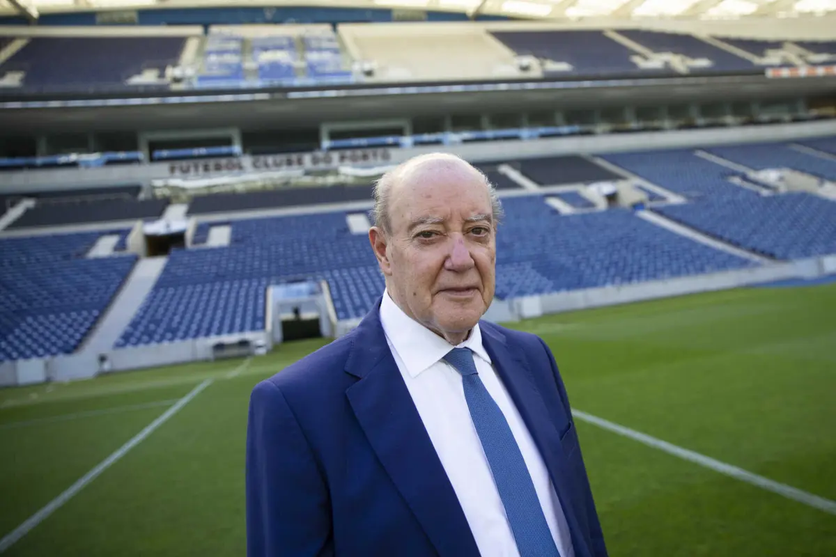 Jorge Nuno Pinto da Costa, histórico presidente do F. C. Porto, tinha 87 anos