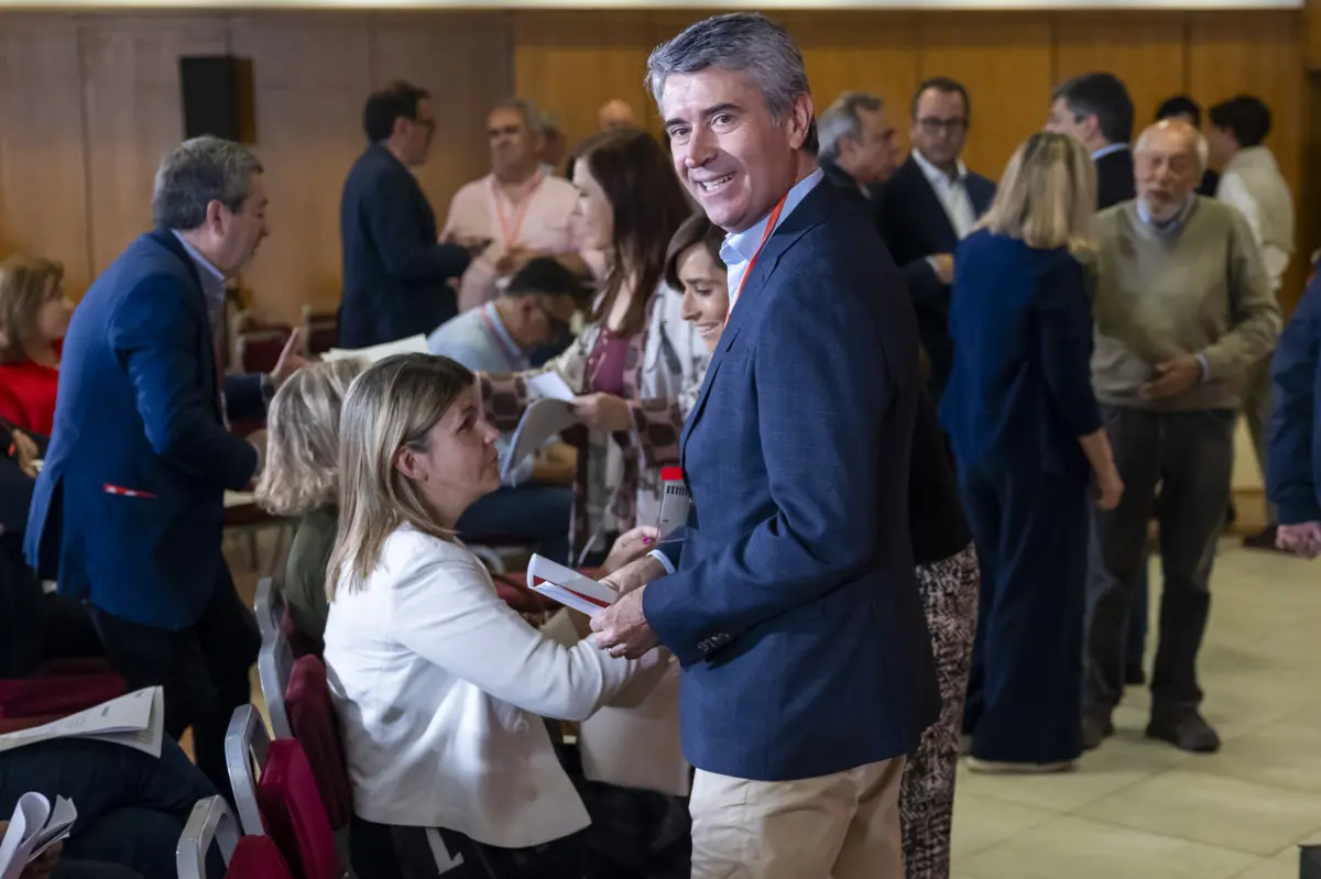 José Luís Carneiro é, para já, o único candidato a suceder a Pedro Nuno Santos