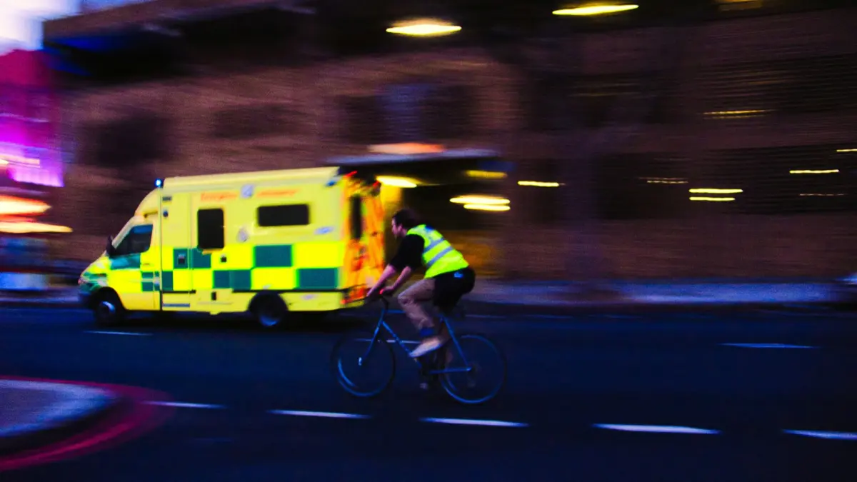 Imagem de contexto do artigo Idosa morre atingida por homem que se atirou de varanda em Milão