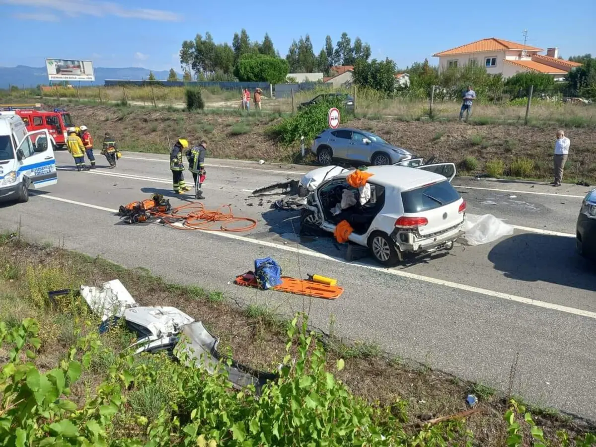 Imagem de contexto do artigo Bastonário dos Médicos com alta e restantes feridos em observação