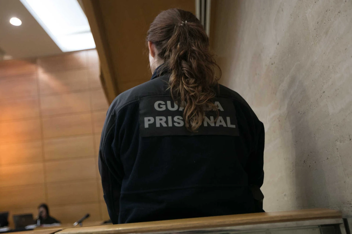 Imagem de contexto do artigo Guarda prisional foi agredida enquanto separava rixa entre reclusas de Tires