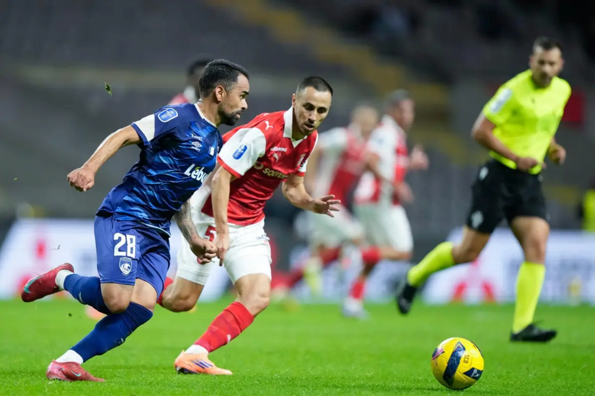 Braga e Santa Clara defrontaram-se no Minho