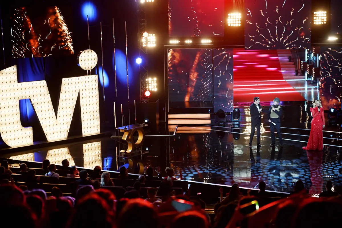 TVI avisa que plataformas recolhem dados pessoais como email, cartão de cidadão e fotografias