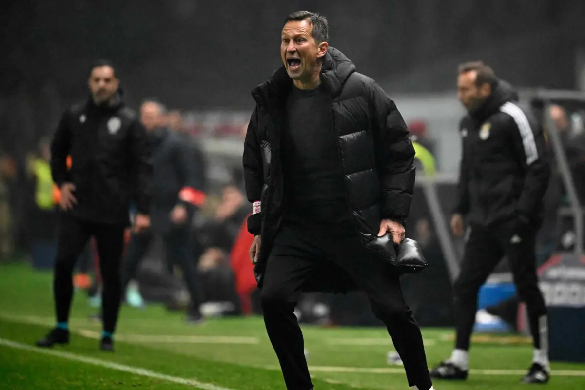 Roger Schmidt mostrou-se satisfeito pela vitória e aprovou a exibição de Álvaro Carreras