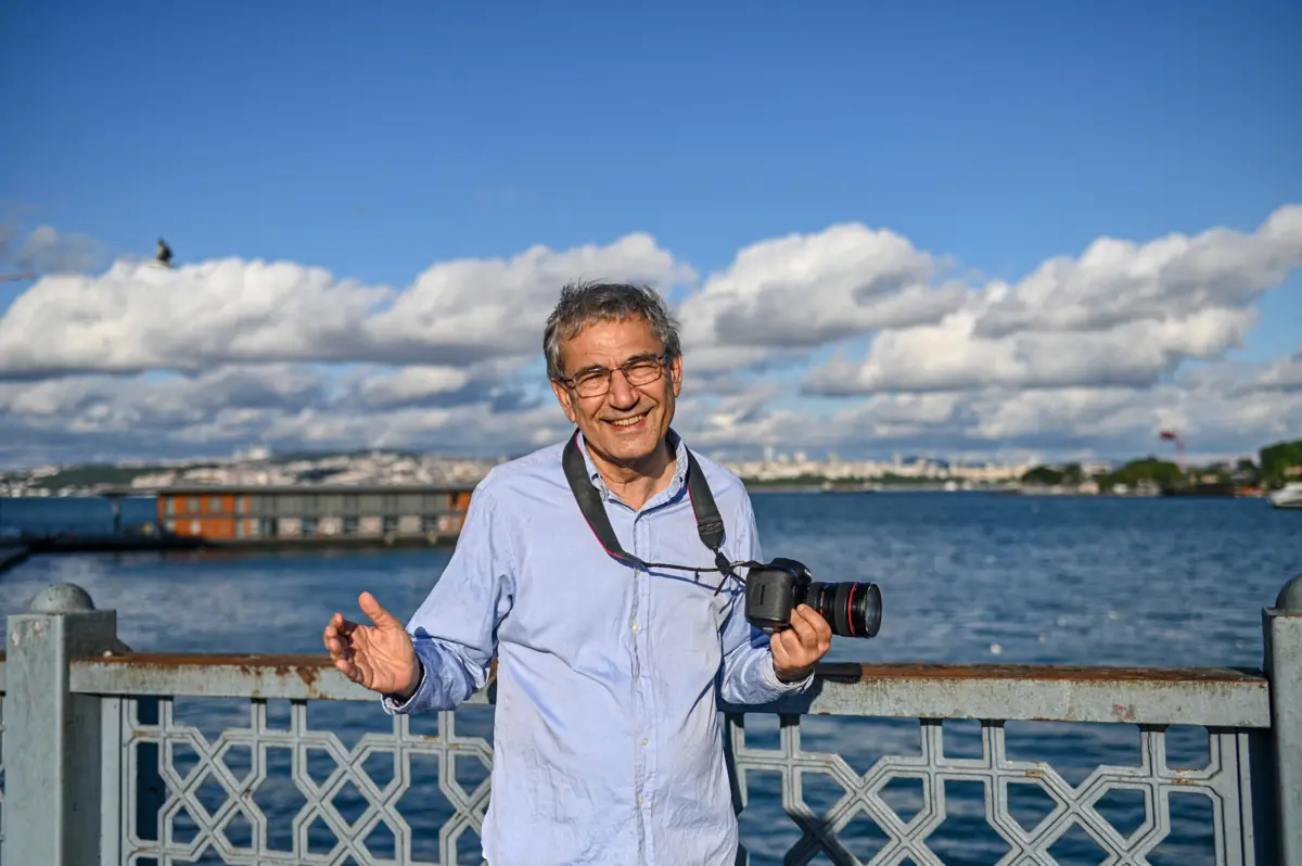 Orhan Pamuk: escritor turco, Nobel da Literatura em 2006, é visto há muito como uma consciência crítica do seu país e do presidente Erdogan.
