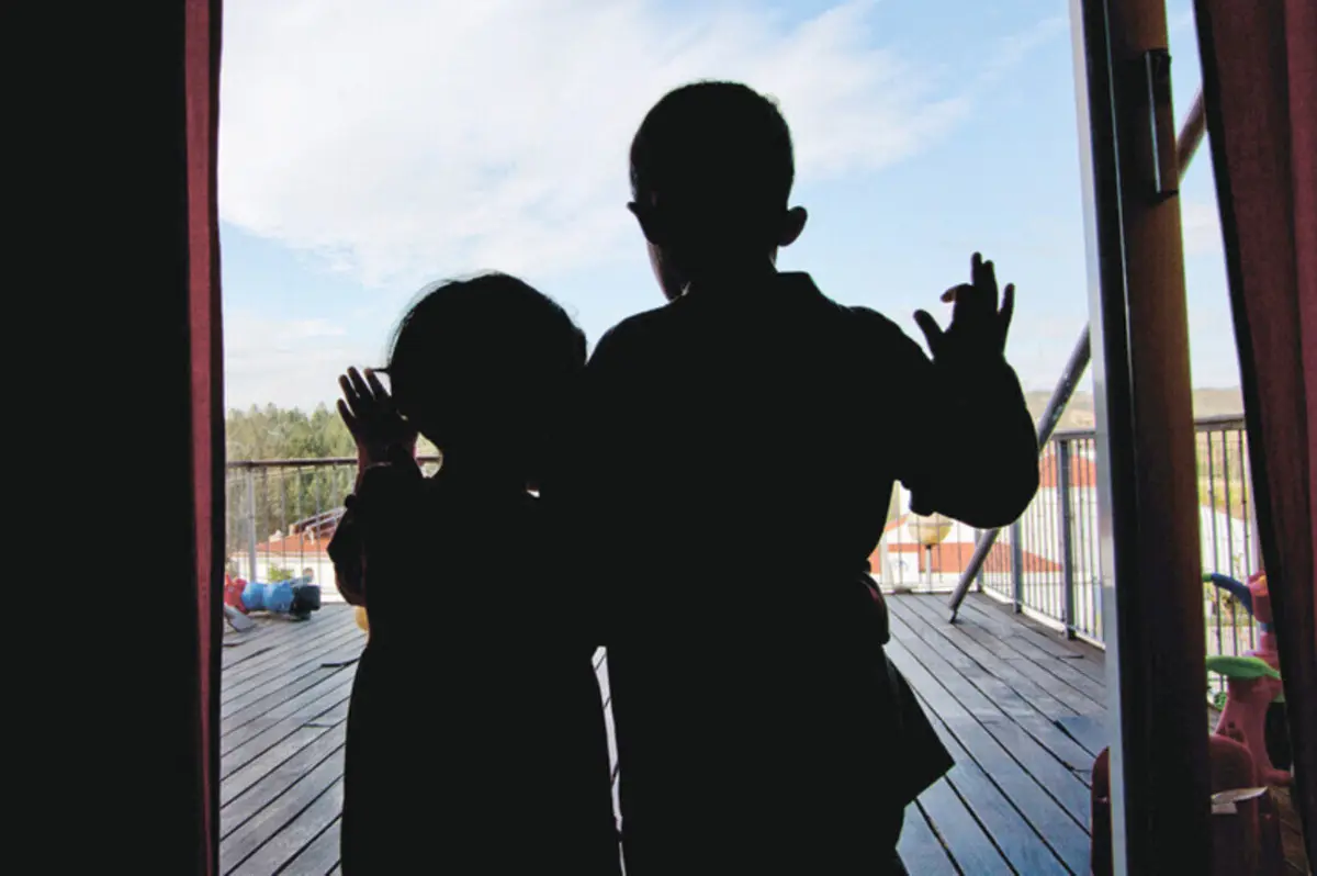 Imagem de contexto do artigo Absolvida mulher que deixou filhos sozinhos em Bragança para ir a Lisboa