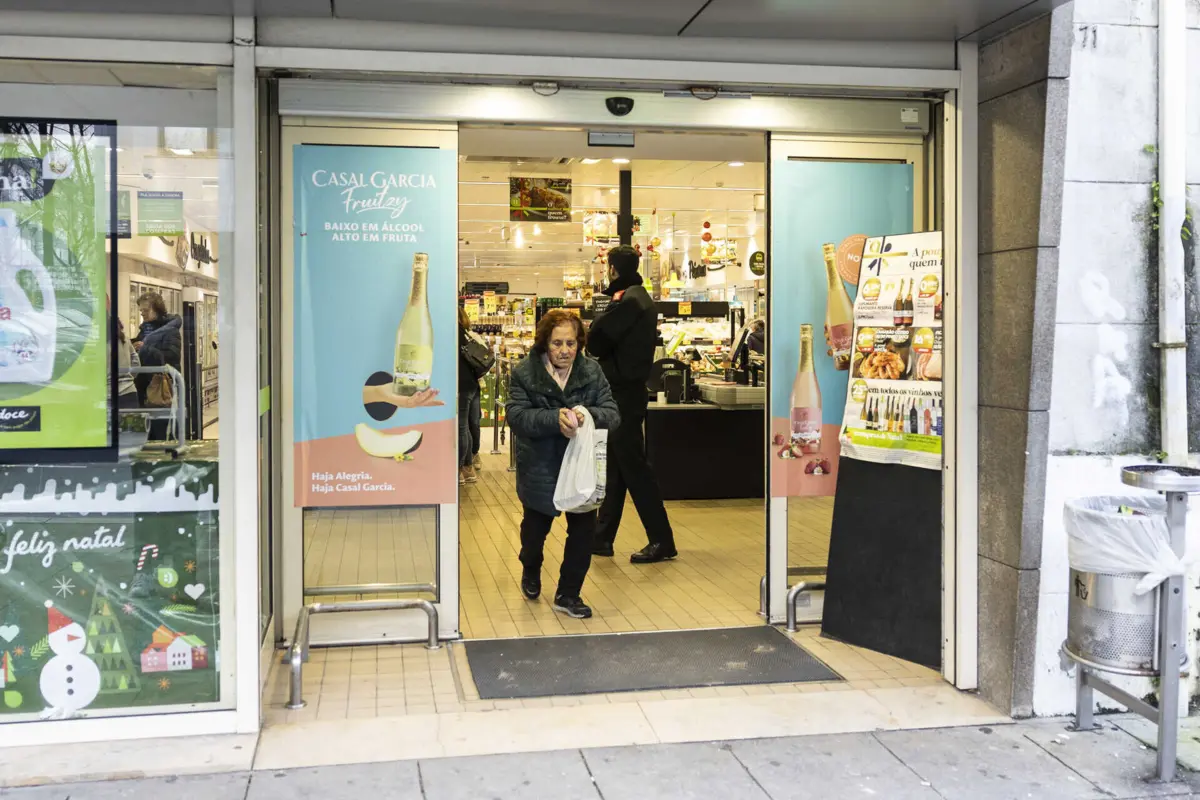 O grupo Jerónimo Martins, detetor da marca Pingo Doce, já apresentou uma queixa a Bruxelas contra a taxa de segurança alimentar