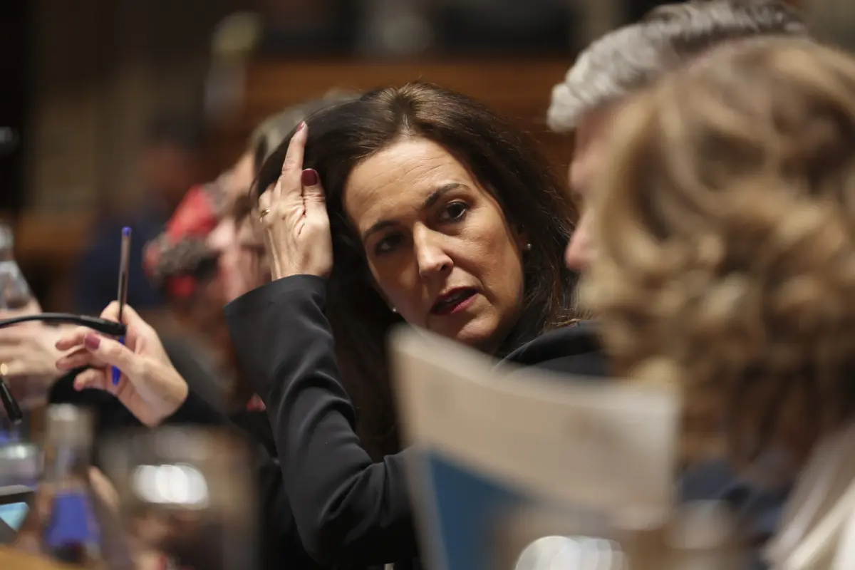 Ministra da Justiça, Rita Alarcão Júdice, na sua audição perante a Comissão parlamentar de Orçamento e Finanças