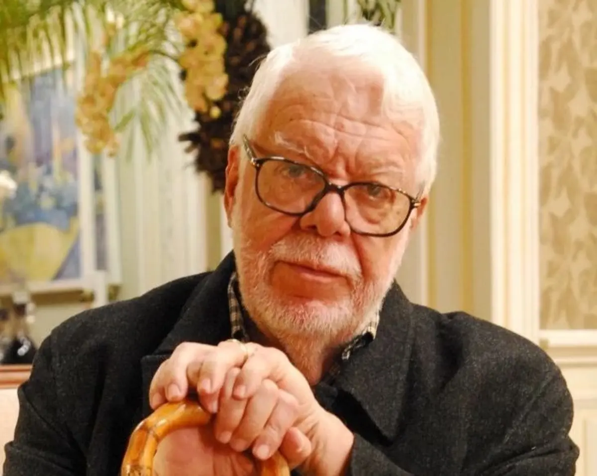 Imagem de contexto do artigo Autor de novelas brasileiras Manoel Carlos morre aos 92 anos