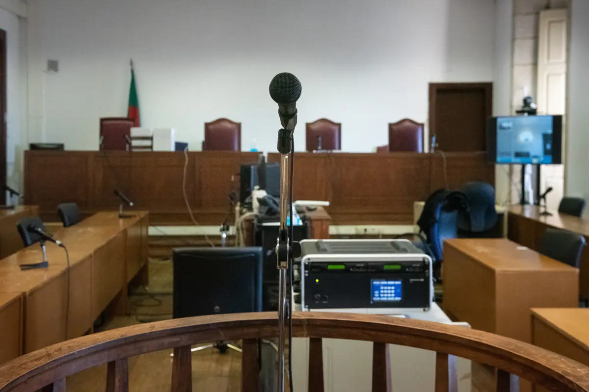 Arguido de Gaia tinha sido acusado de violação, violência doméstica e dano, mas afinal foi vítima de "oportunista" que conheceu no Facebook