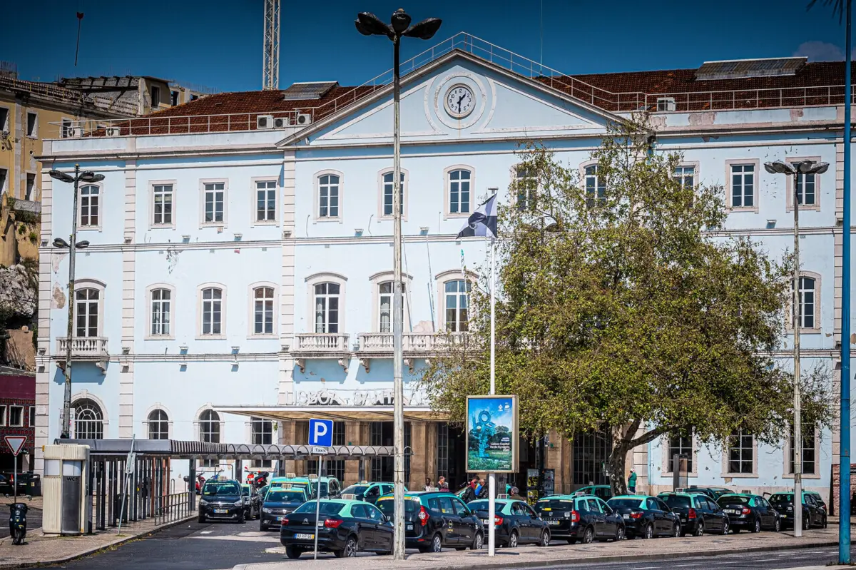 Polícia está a investigar rasto de sangue