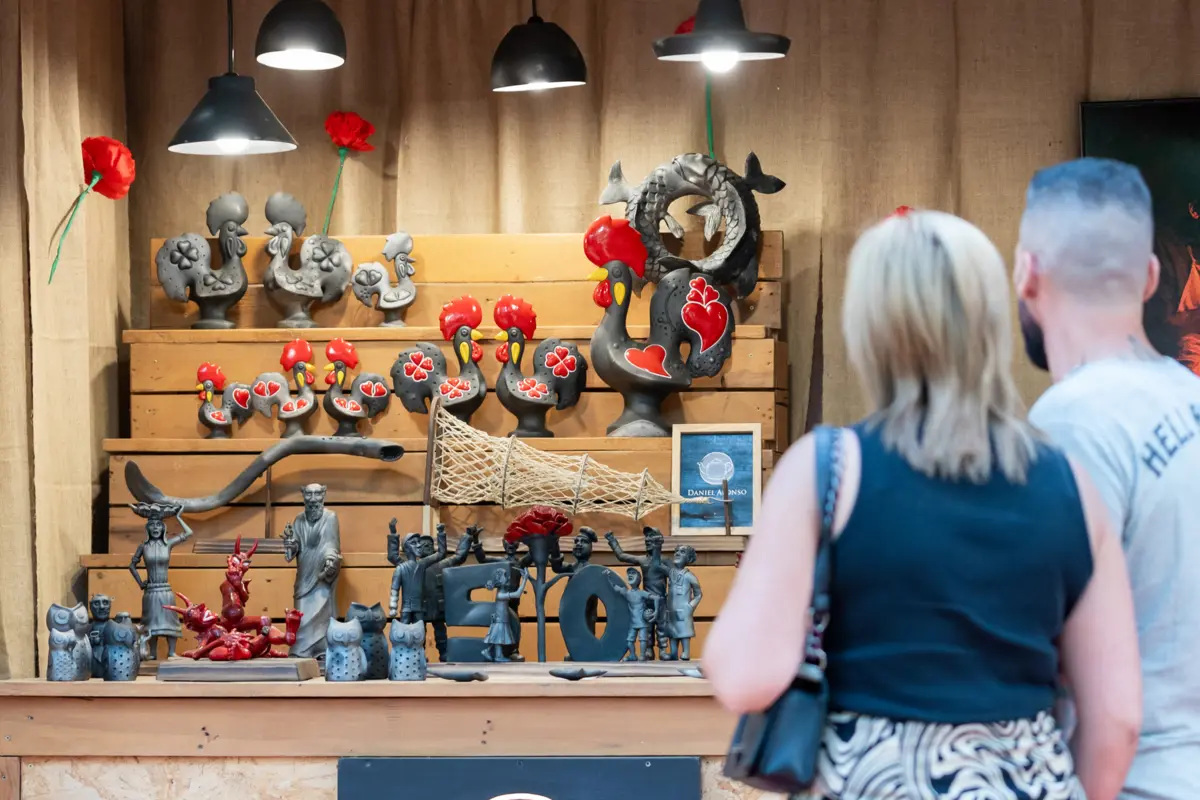 Imagem de contexto do artigo Pintar o galo e dançar o vira em Barcelos, à boleia da Mostra de Artesanato e Cerâmica