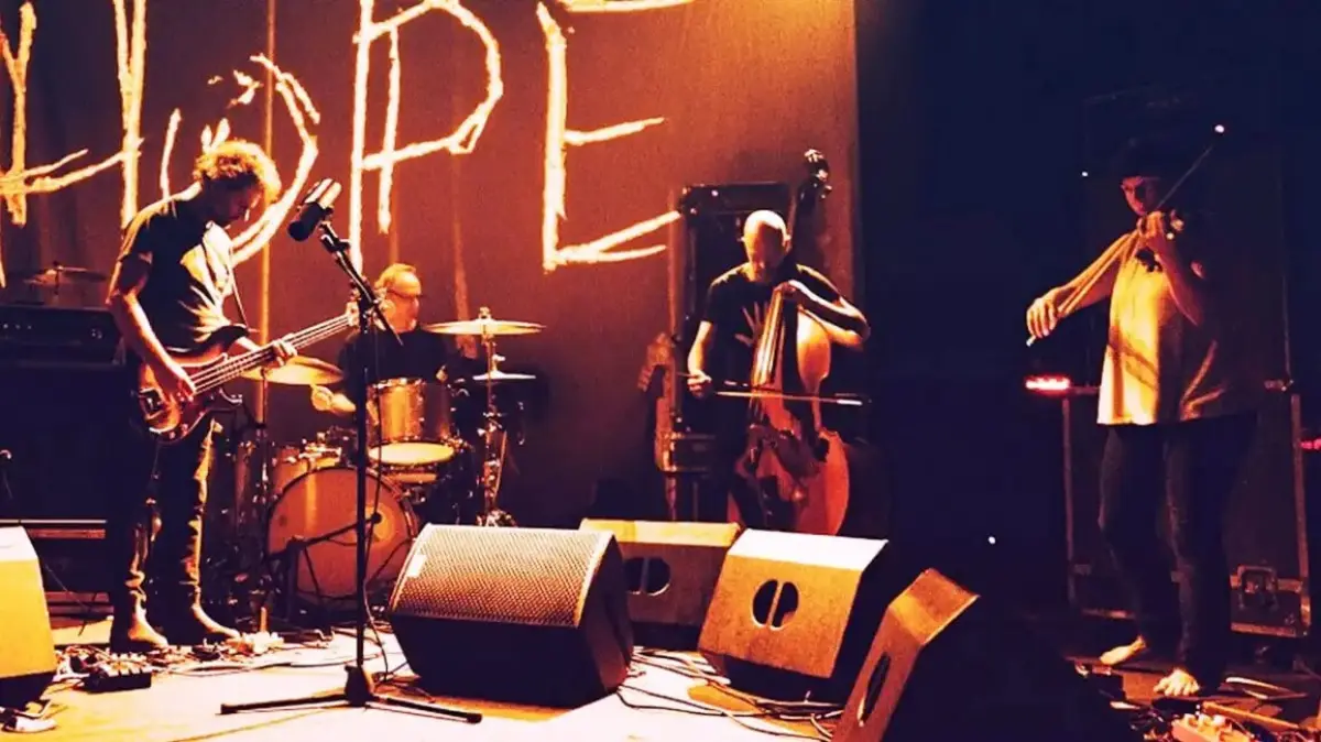 Banda vai iniciar em Portugal a sua digressão europeia