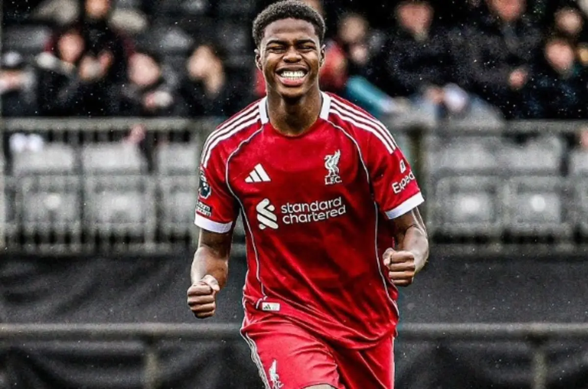 Jogador de 19 anos ao serviço do Liverpool