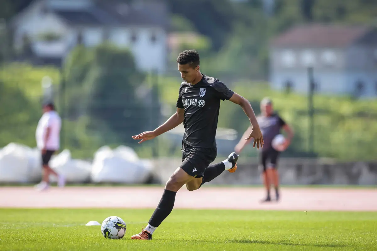 Alberto Costa tem 21 jogos e um golo marcado pelos vimaranenses na presente temporada