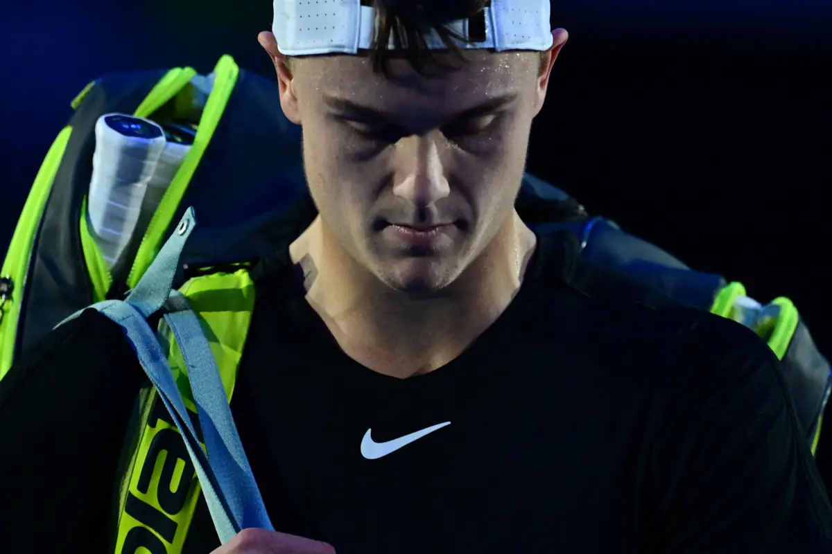 Holger Rune despediu-se do Open da Austrália na segunda ronda