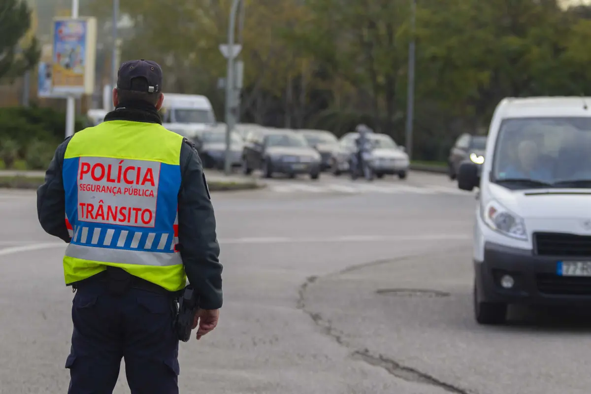 Operação também inclui policiamento de proximidade, trânsito e equipas de intervenção rápida