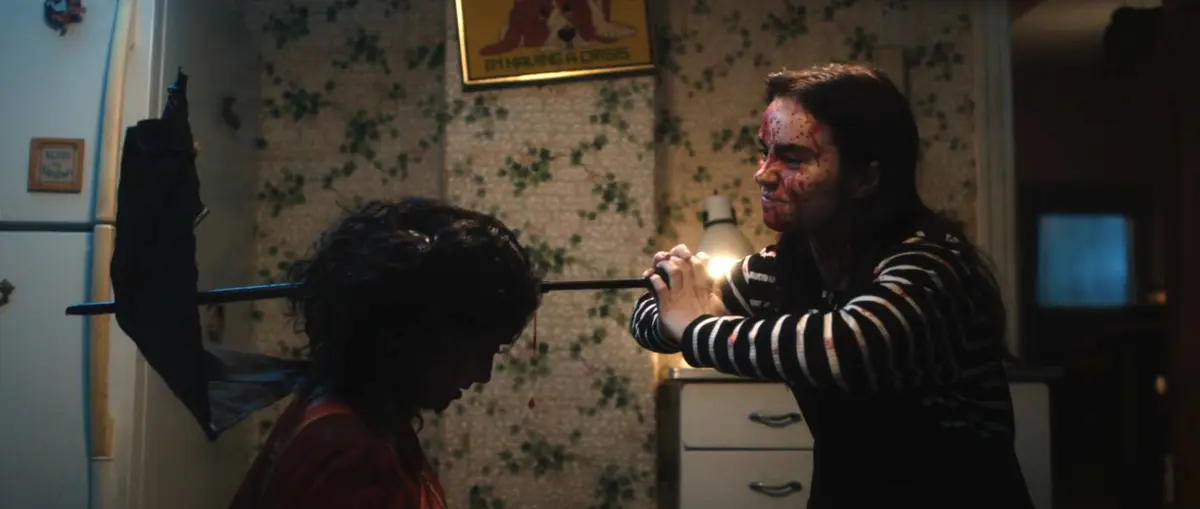 Sangue e comédia : “All you need is blood”, do norte-americano Cooper Roberts.