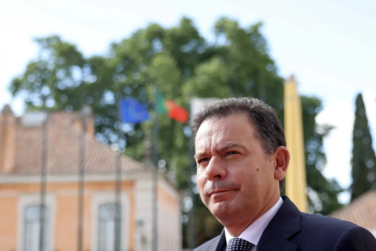 A assembleia geral foi reagendada para as 21 horas da próxima segunda-feira.