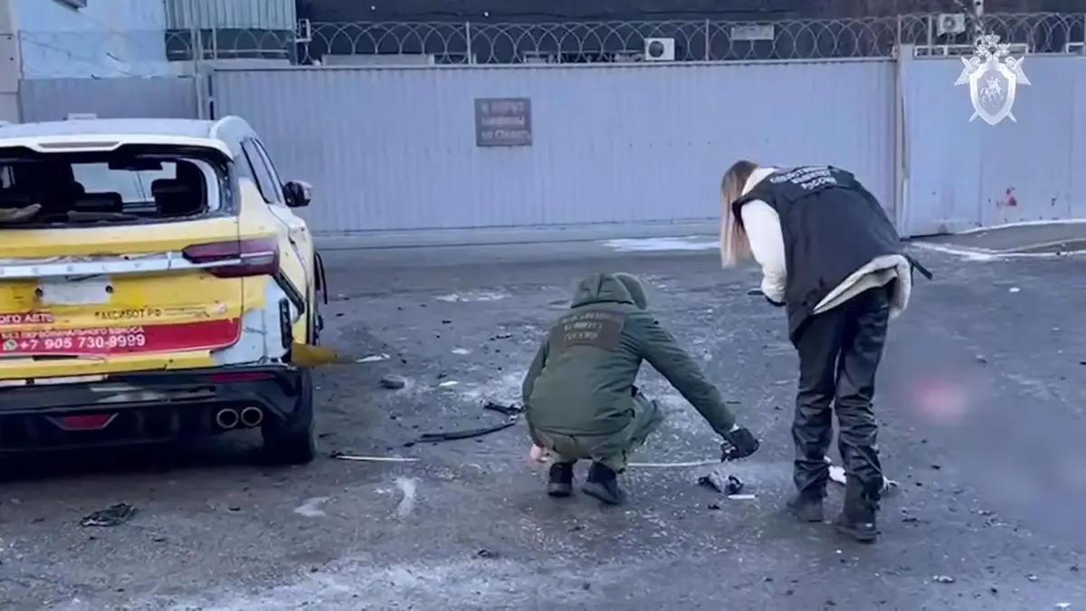 Serviços de informação ucranianos dizem que os dois polícias russos tinham combatido na Ucrânia e torturado prisioneiros de guerra ucranianos