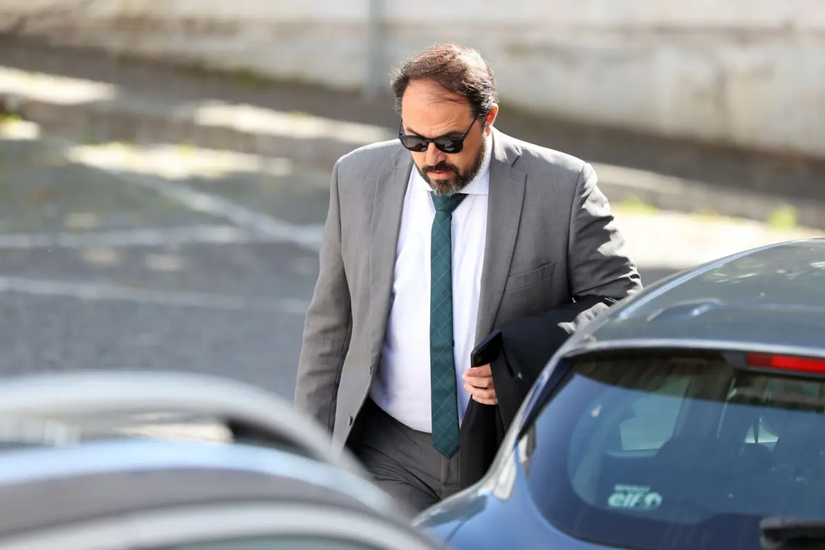 Marco Pontes responde pela prática de um crime de homicídio por negligência grosseira