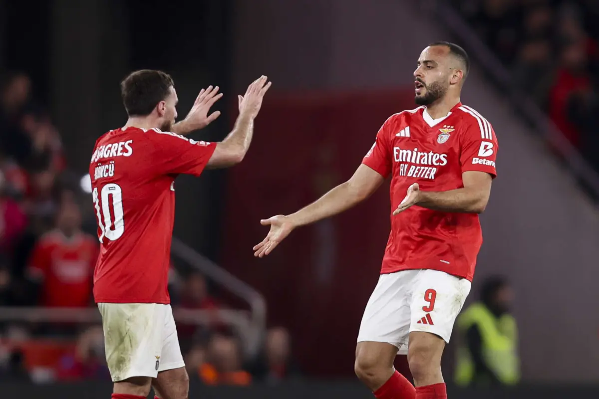 Arthur Cabral tem muitos pretendentes