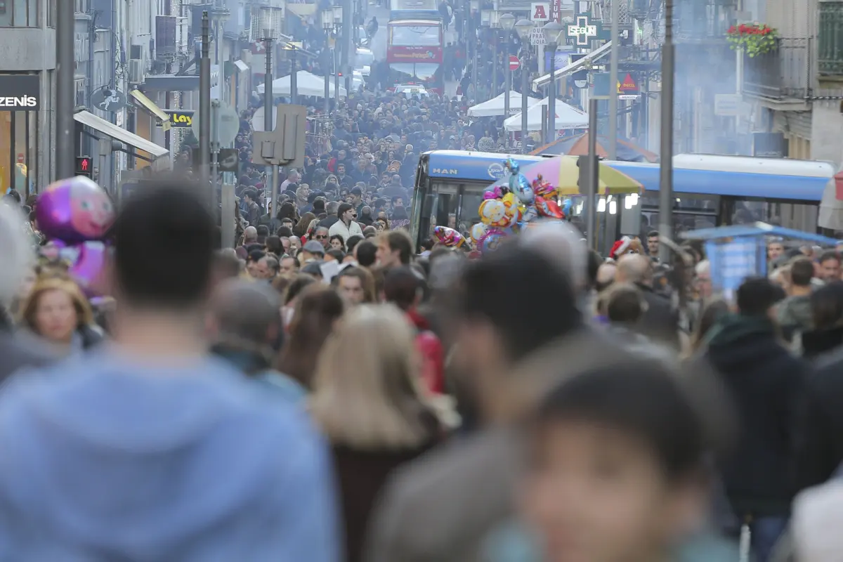 Imagem de contexto do artigo Poder de compra da classe média é dos mais baixos de toda a União Europeia