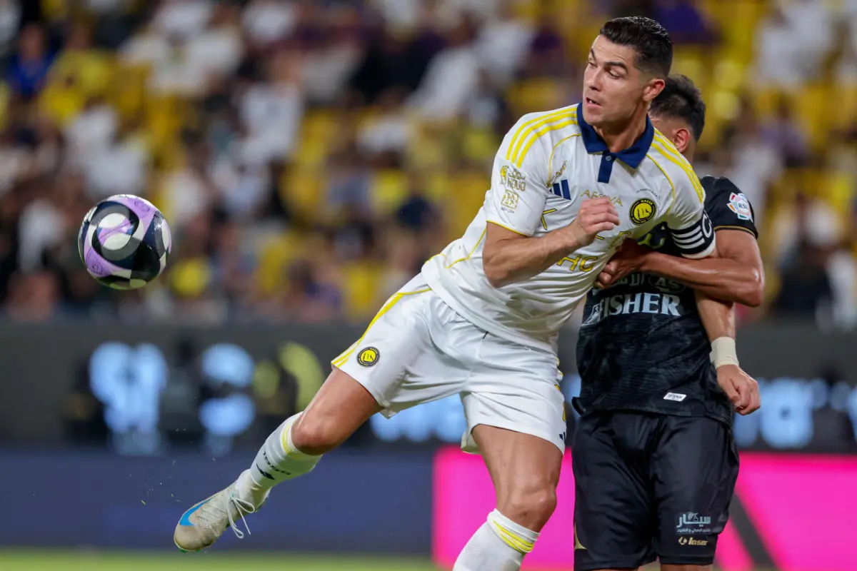 Cristiano Ronaldo desperdiçou um penálti e converteu outro