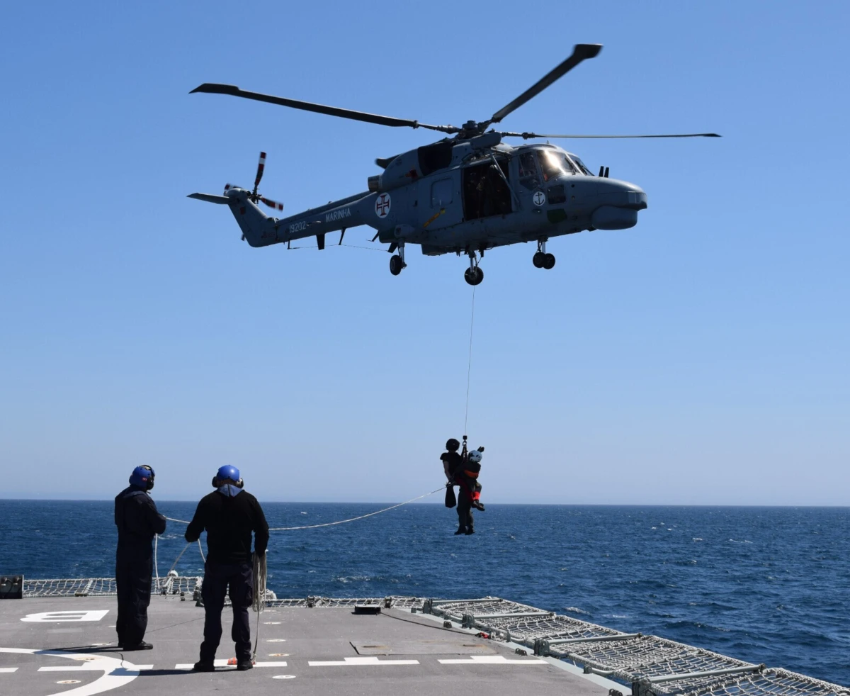 Marinha destaca ajuda de navios mercantes e embarcações de pesca que ajudam a salvar pessoas