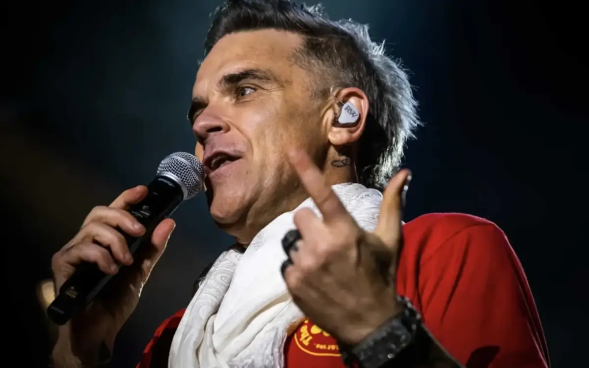 Artista britânico, de 51 anos, lidou com "uma doença dos piratas" (escorbuto) no início do ano devido às dietas