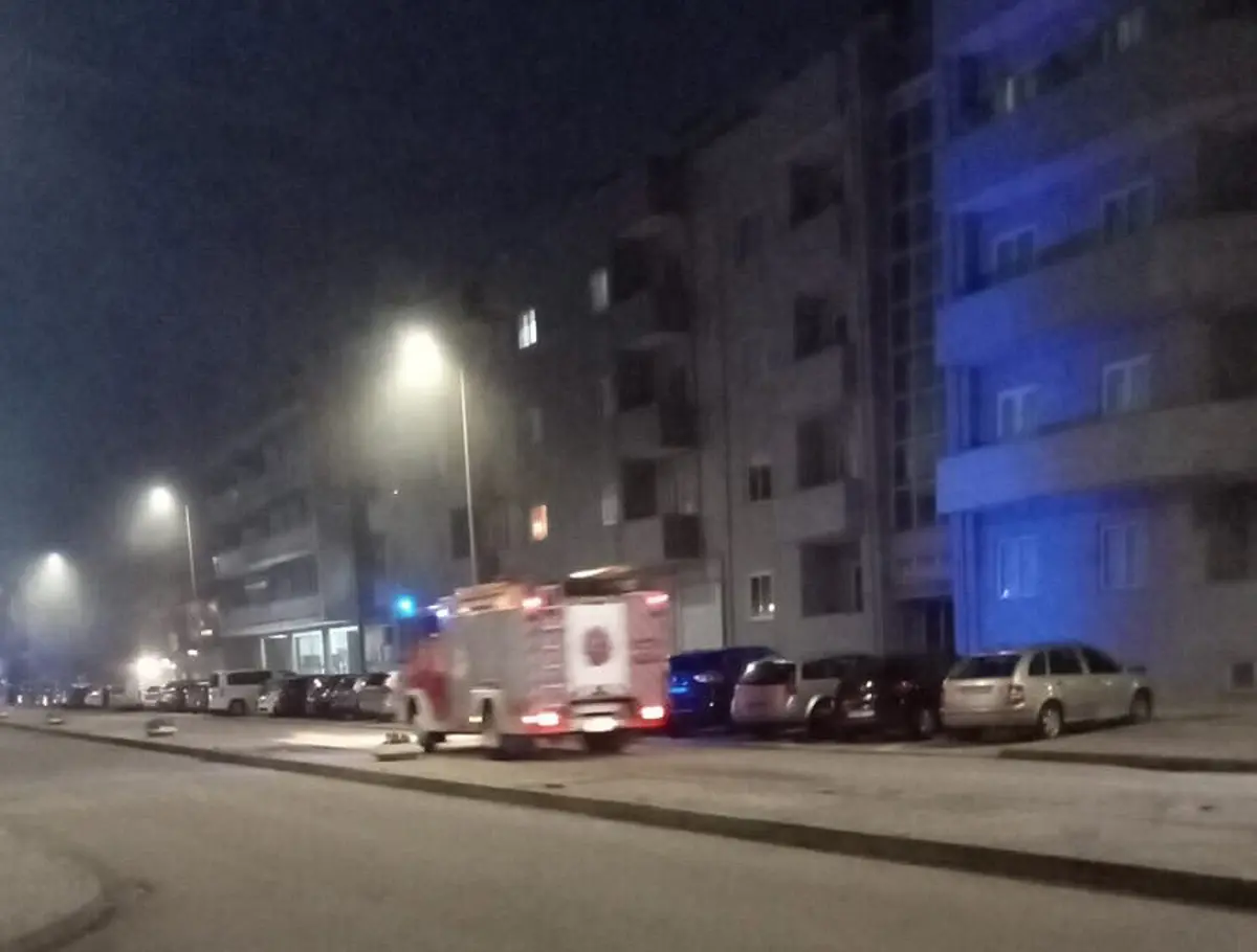 Imagem de contexto do artigo Quatro feridos por inalação de fumo em incêndio num prédio em Esmoriz