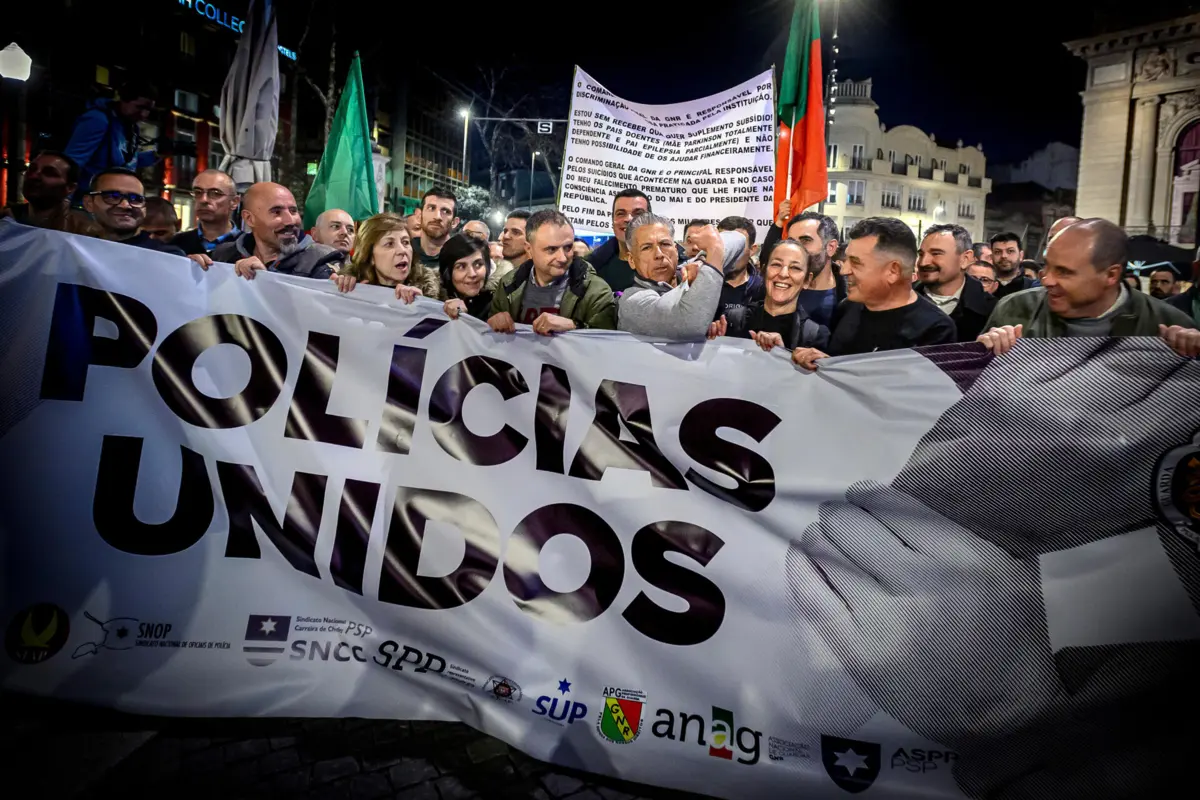 Polícias em protesto