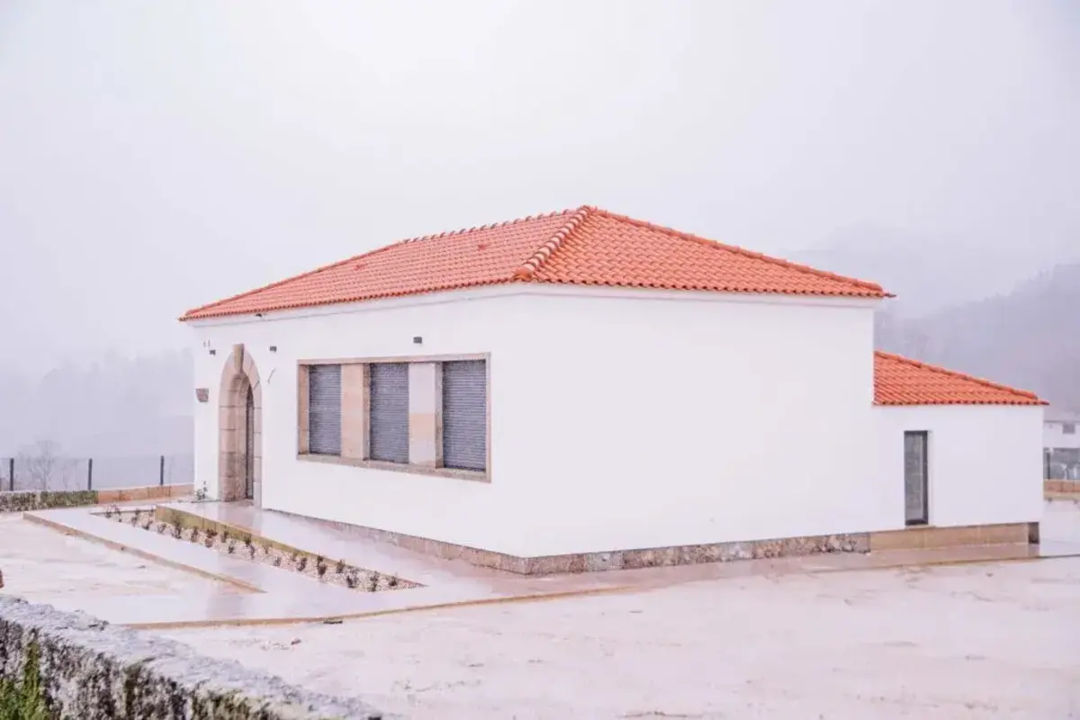 Escola primária de Nespereira, em Vale de Bouro, Celorico de Basto