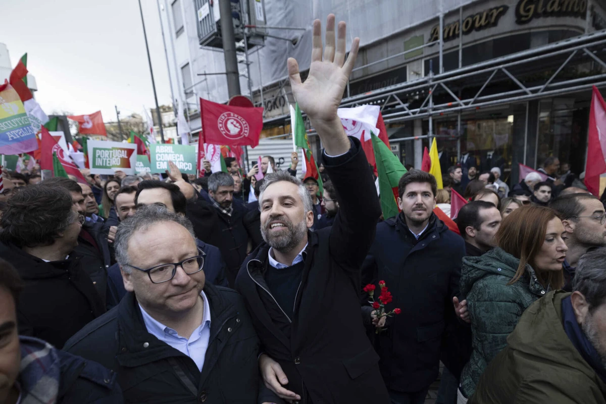 Imagem de contexto do artigo Pedro Nuno promete valorizar mulheres e defende que principais avanços foram com o PS