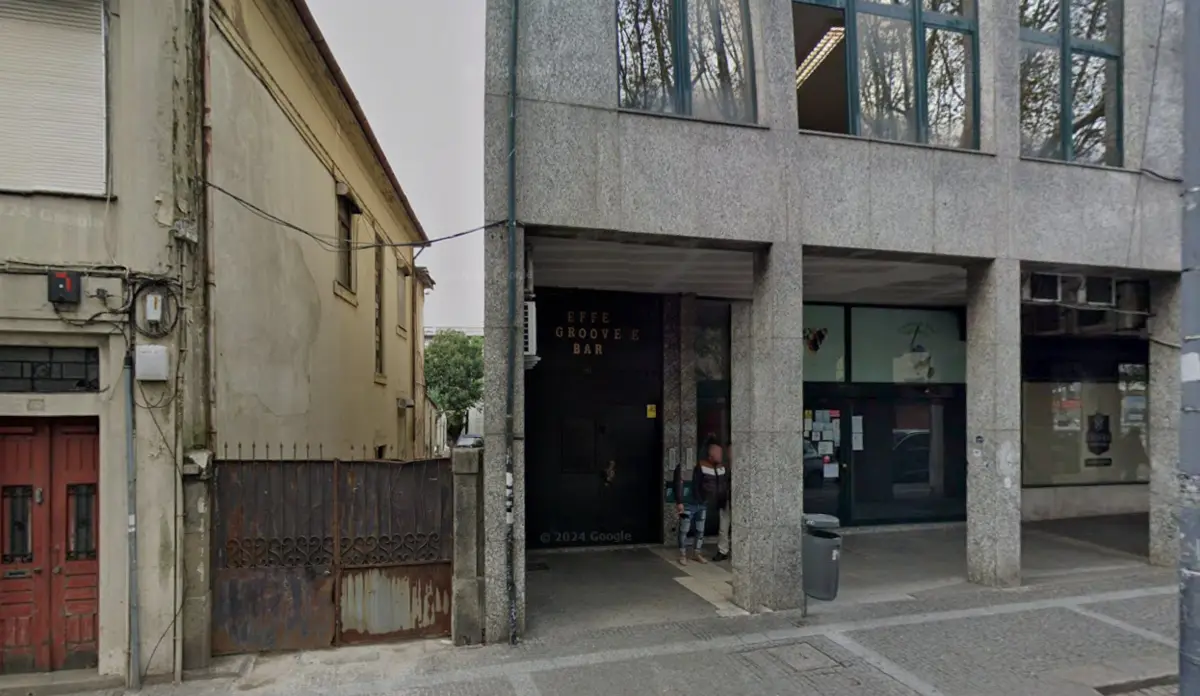 Bar fica na Rua Ló Ferreira