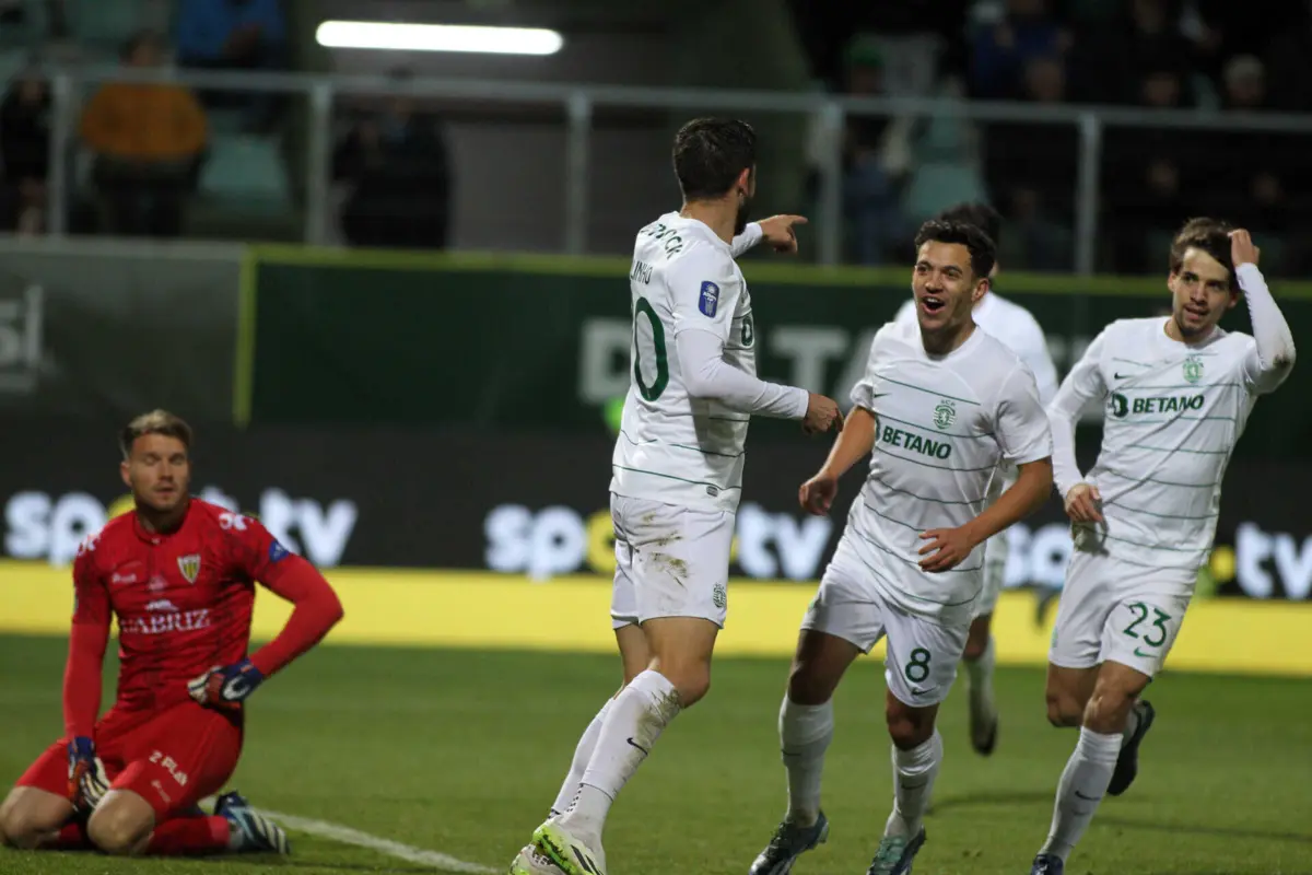 Sporting venceu o Tondela por 2-1