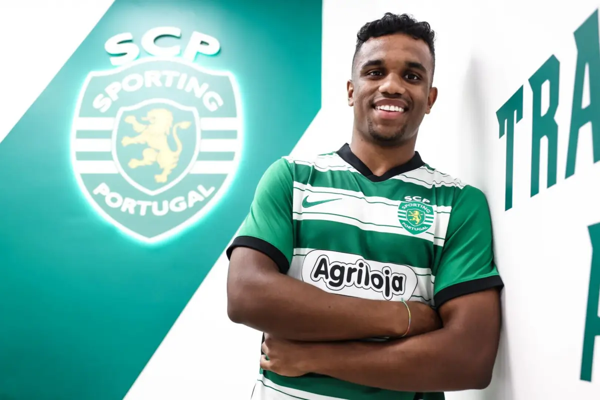David Moreira renovou com o Sporting