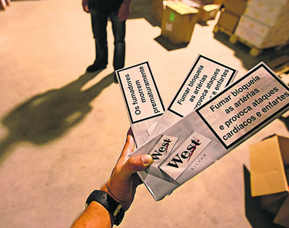 Tabaco roubado é vendido no mercado negro