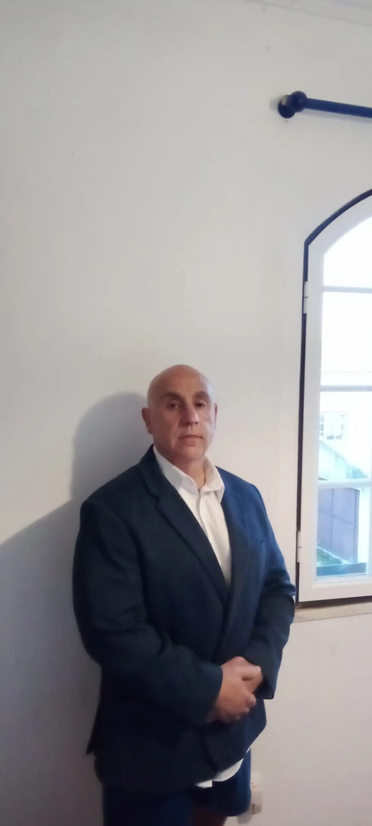 Hermínio Barradas alega que ex-diretor-geral de Reinserção e Serviços Prisionais foi conivente com más políticas