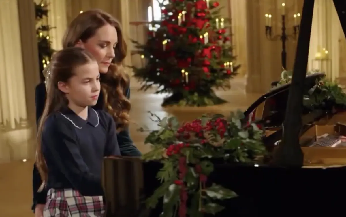 Imagem de contexto do artigo Kate Middleton e princesa Charlotte fazem dueto de piano em evento natalício
