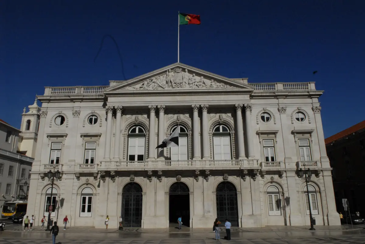 Câmara de Lisboa está a avaliar a eventual construção de uma nova mesquita na Mouraria, processo que se arrasta há mais de década