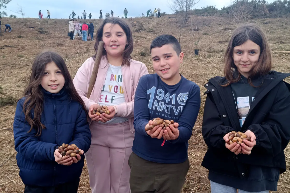 Imagem de contexto do artigo Crianças semearam futuro habitat do lobo em Paredes de Coura