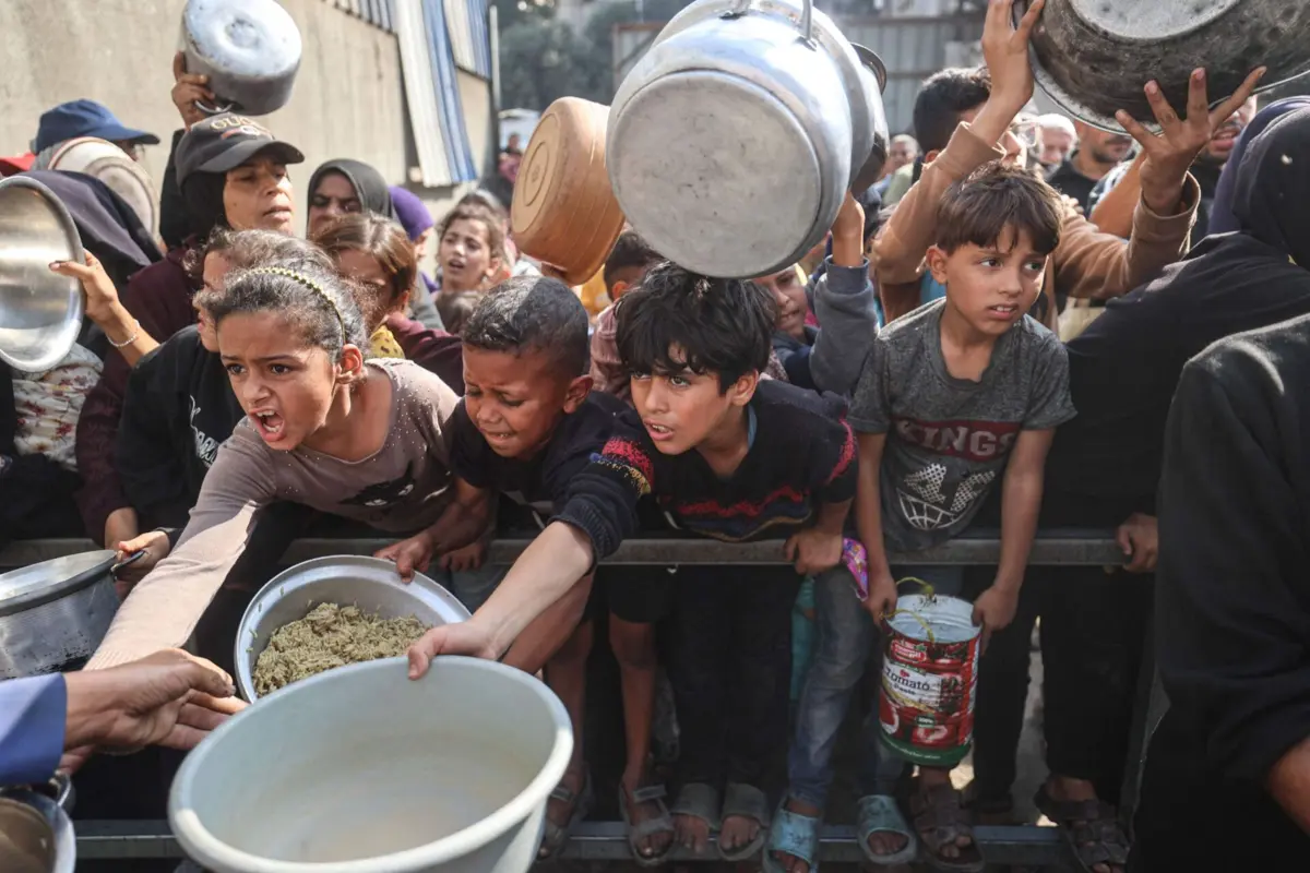 No último mês de cessar-fogo entre Israel e o movimento palestiniano Hamas, os centros de distribuição de alimentos foram reabertos