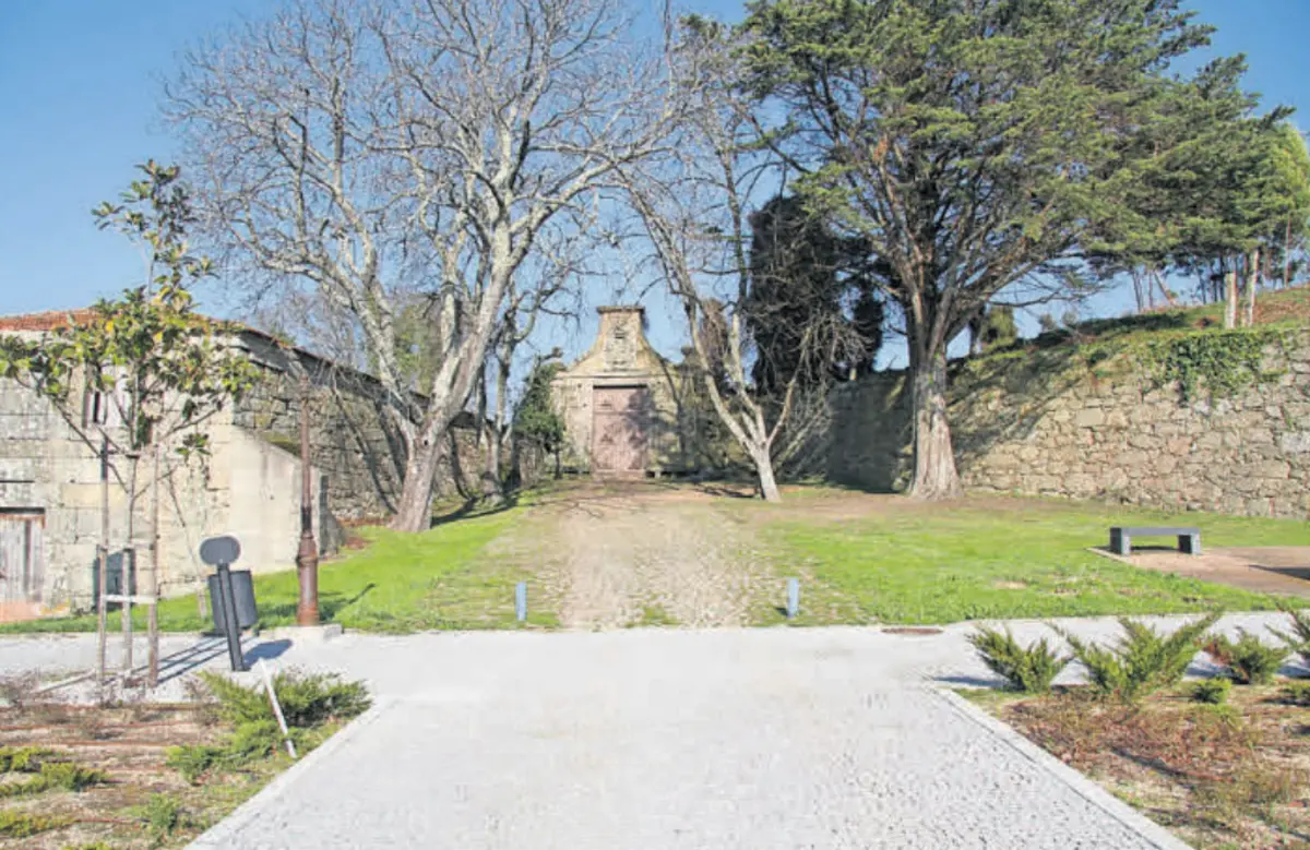 Casa da Boavista está situada no centro da vila de Castelo de Paiva