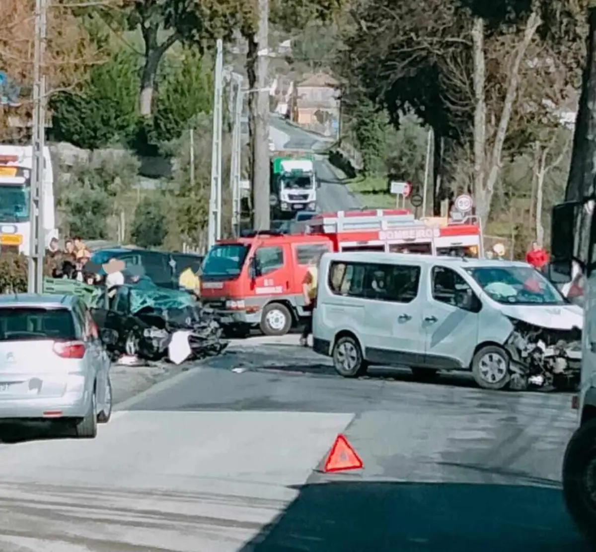 Acidente aparatoso na EN 234