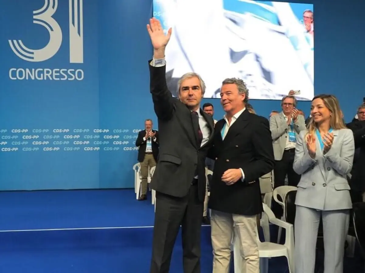 Imagem de contexto do artigo César Vasconcellos Navio é o novo líder da Concelhia do Porto do CDS